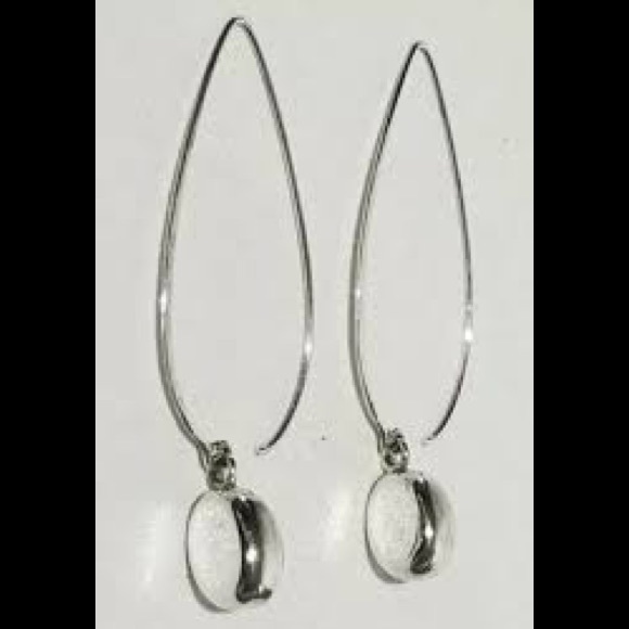 Silpada Jewelry - Silpada Earrings Sterling Silver Drop Earrings on wires.